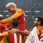 galatasaray-vs-liverpool-liga-champions-2025.jpg Pemain Galatasaray merayakan gol kemenangan atas Liverpool di Liga Champions 2025/2026.