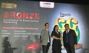yamaha-fazzio-marketing-excellence-award-2025-bronze.jpg Perwakilan Yamaha Indonesia Motor Manufacturing menerima penghargaan Bronze untuk kategori Excellence in Experiential Marketing di ajang Marketing Excellence Awards 2025.