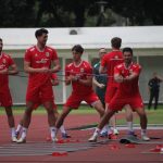 latihan-perdana-timnas-indonesia-fifa-series-2026.jpg Pemain Timnas Indonesia melakukan latihan peregangan menggunakan resistance band pada sesi latihan perdana jelang FIFA Series 2026.