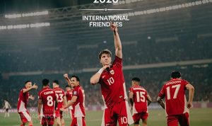 Pengumuman resmi Indosiar dan SCTV sebagai pemegang hak siar FIFA Series 2026 yang menampilkan jadwal pertandingan timnas dan logo FIFA.