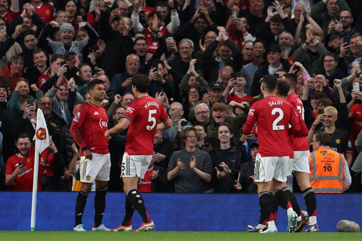 Manchester United Kalahkan Brentford 2-1, Satu Kaki Sudah di Liga Champions!