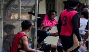 Aksi Fadly Alberto di lapangan hijau yang menjadi sorotan pasca insiden kontroversial melawan Dewa United.