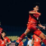 Selebrasi pemain Timnas Indonesia U-17 setelah mencetak gol dalam pertandingan internasional.