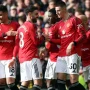 Selebrasi Bruno Fernandes dan pemain Manchester United setelah mengalahkan Liverpool 3-2 untuk memastikan tiket Liga Champions.
