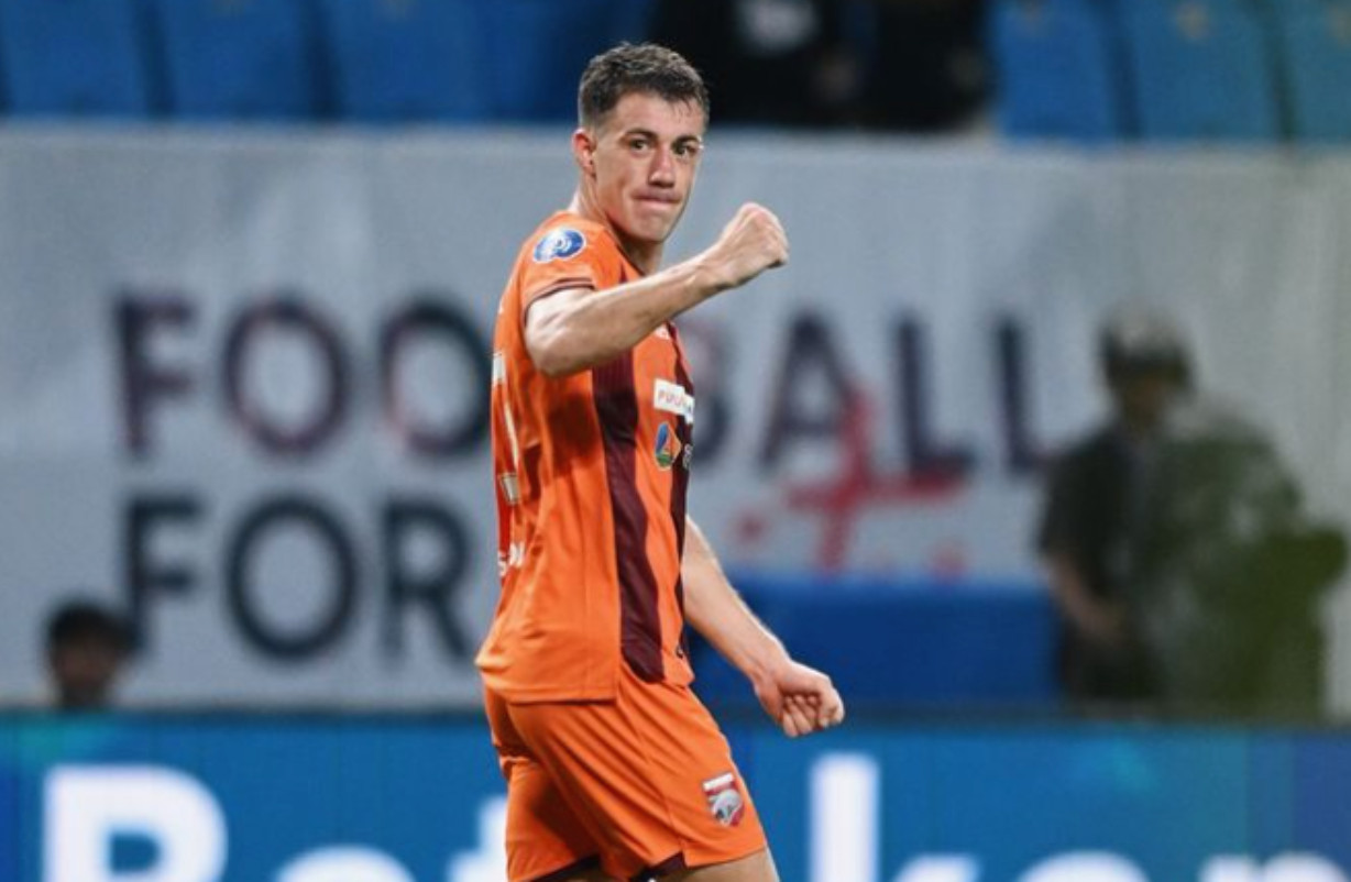 Rumor bursa transfer memanas, Peralta dikabarkan segera merapat dan memperkuat lini serang Persija Jakarta.