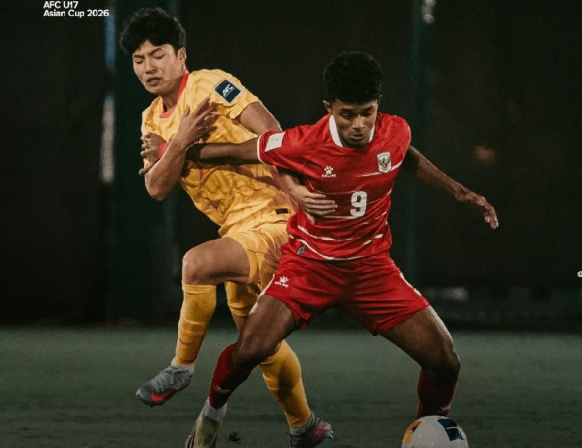 Aksi pantang menyerah skuad Indonesia U-17 saat menumbangkan China di pertandingan perdana Grup AFC U17 Asian Cup 2026.