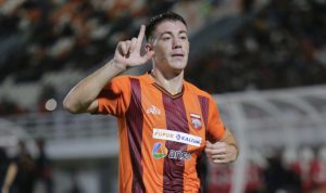 Berada di urutan teratas, nilai pasar Mariano Peralta melonjak tajam setelah didapuk sebagai pemain terbaik sekaligus top skor andalan Pesut Etam.