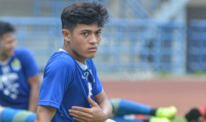 Alfeandra Dewangga kini resmi berseragam Arema FC setelah merampungkan proses transfer dari Persib Bandung.