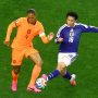 Pemain Timnas Jepang nomor punggung 18 berebut bola dengan kapten Belanda Virgil van Dijk di Piala Dunia 2026.