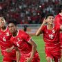 Para pemain Timnas Indonesia U-19 berselebrasi dengan gembira di lapangan setelah memastikan diri lolos ke babak Semifinal Piala AFF U-19.