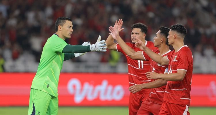 jadwal-siaran-langsung-timnas-indonesia-vs-mozambik.webp Para pemain Timnas Indonesia seperti Emil Audero dan Ragnar Oratmangoen bersiap menghadapi laga melawan Mozambik.