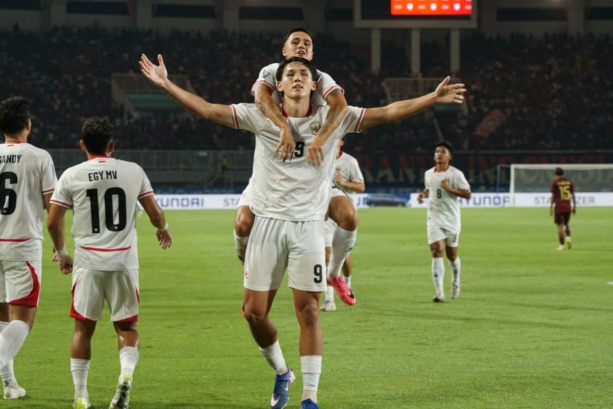 Pemain Timnas Indonesia merayakan gol saat bertanding melawan Kamboja di Piala AFF 2026.
