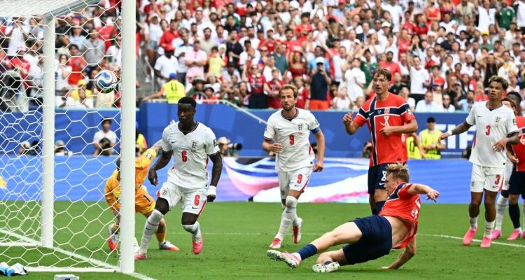 Kemenangan dramatis timnas Inggris atas Norwegia dengan skor 1-2 yang memastikan langkah mereka ke babak semifinal.