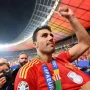 Gelandang timnas Spanyol, Rodri, menjadi salah satu sosok kunci yang dijagokan masuk dalam bursa persaingan Ballon d'Or 2026 berkat konsistensi performanya di level klub dan negara.