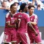 Selebrasi pemain Real Madrid setelah Kylian Mbappe membobol gawang Schalke 04 dalam kemenangan 3-0.