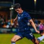 Aksi bek Timnas Indonesia, Elkan Baggott, yang tampil impresif pada laga debutnya bersama Millwall saat meraih kemenangan di ajang Carabao Cup.