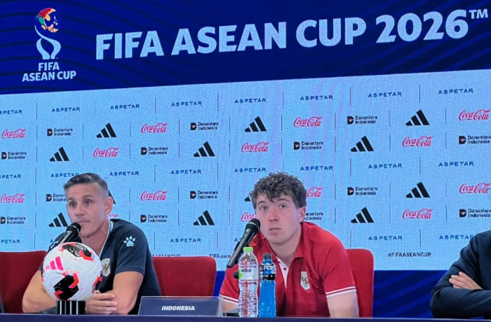 John Herdman menyampaikan keterangan pers terkait agenda uji coba Timnas Indonesia di FIFA ASEAN Cup 2026.