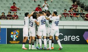 Selebrasi para pemain Persib Bandung di lapangan hijau dalam ajang kompetisi AFC Champions League Two