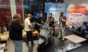 Pemenang Undian Motor di Lokale Kafe 2